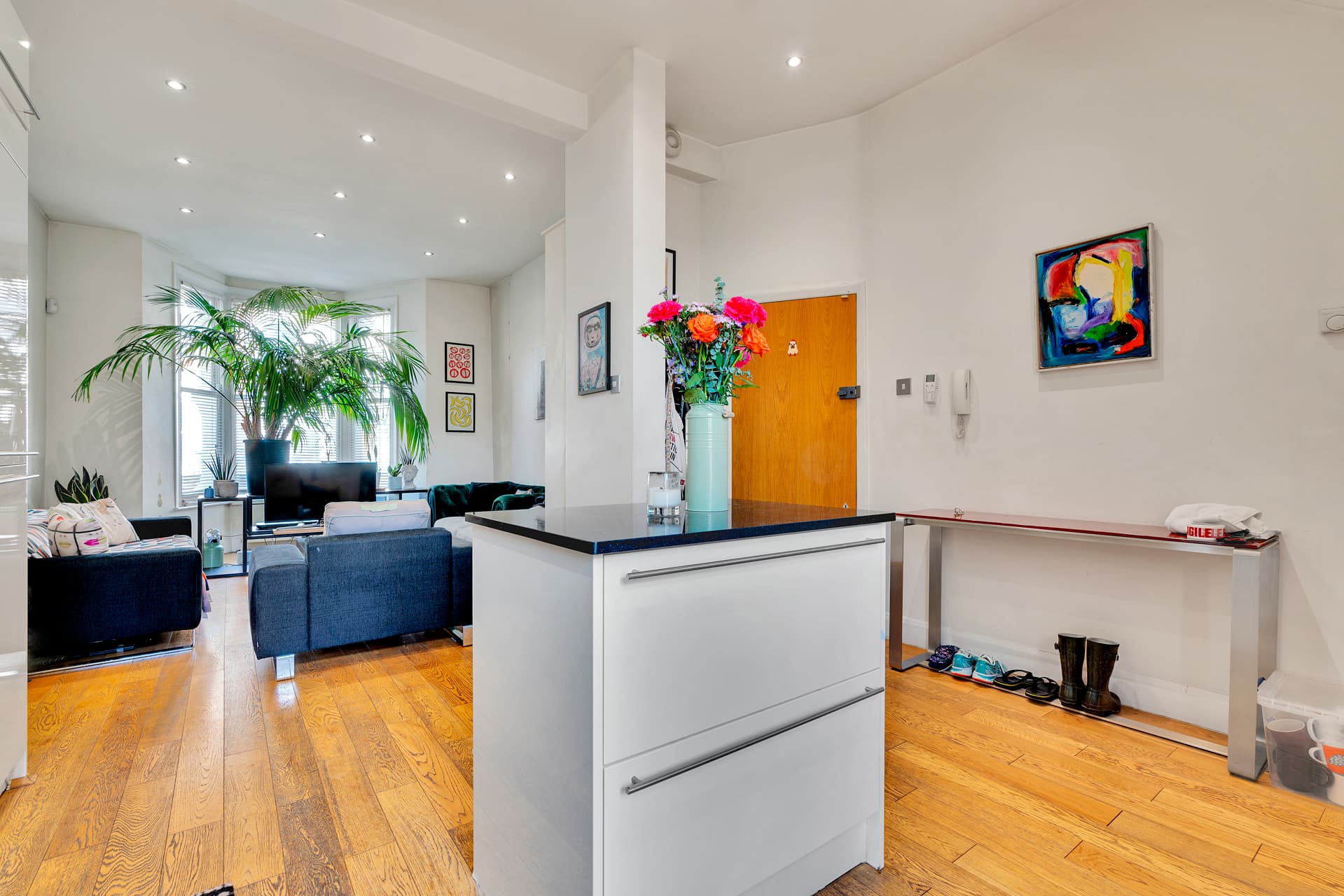 Avenell Road, London, N5 1DR