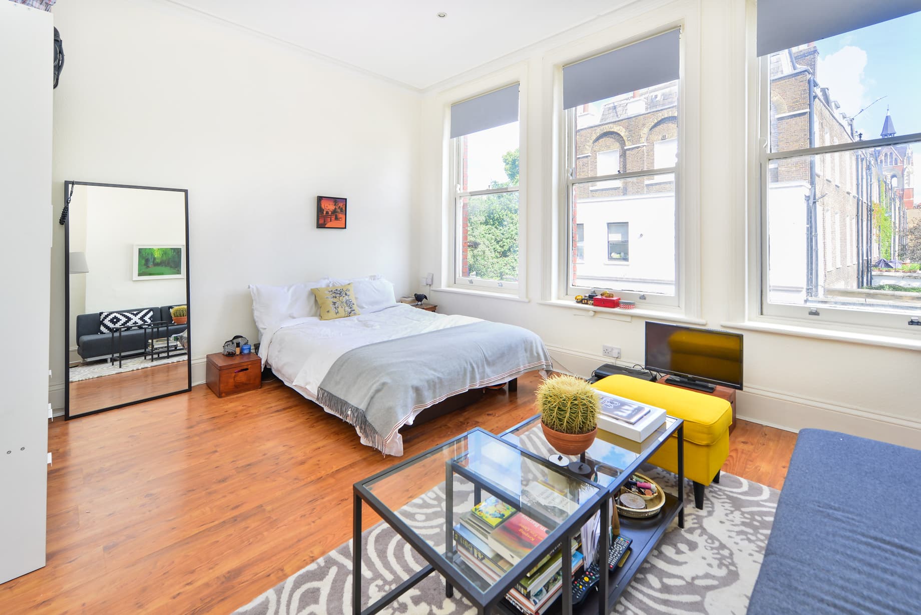 Canonbury Lane, Islington, London, N1 2AS