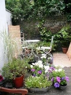 Drayton Park, Highbury, London, N5 1ND