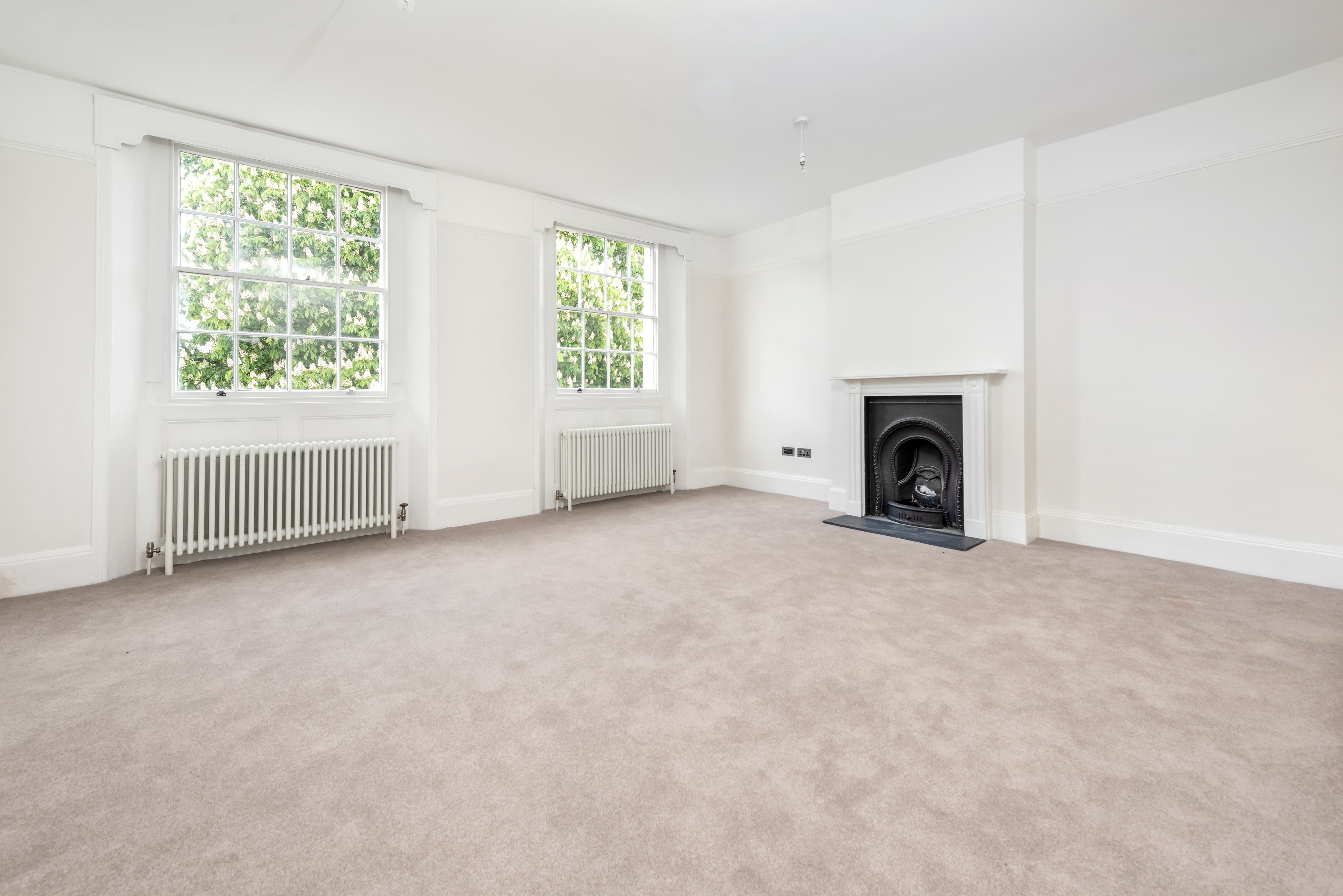 Canonbury Square, Islington, London, N1 2AL