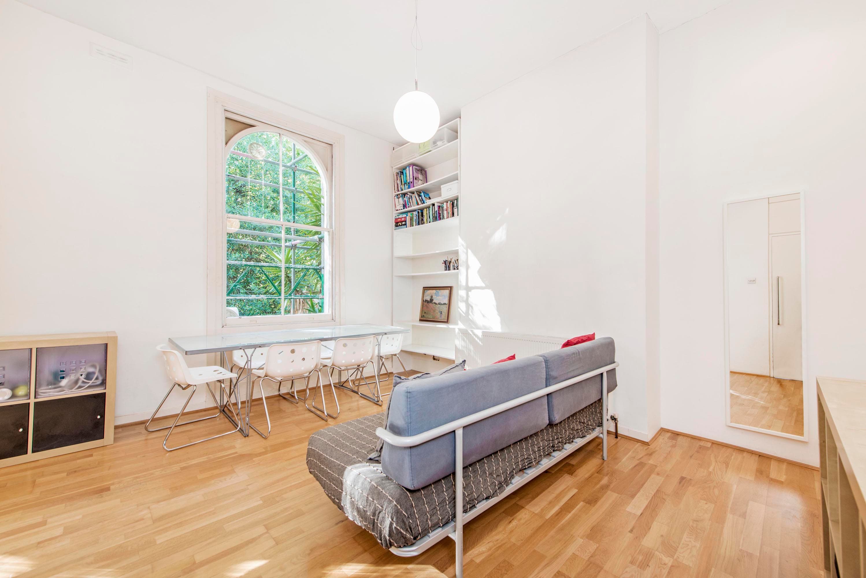 Highbury New Park, London, N5 2EN