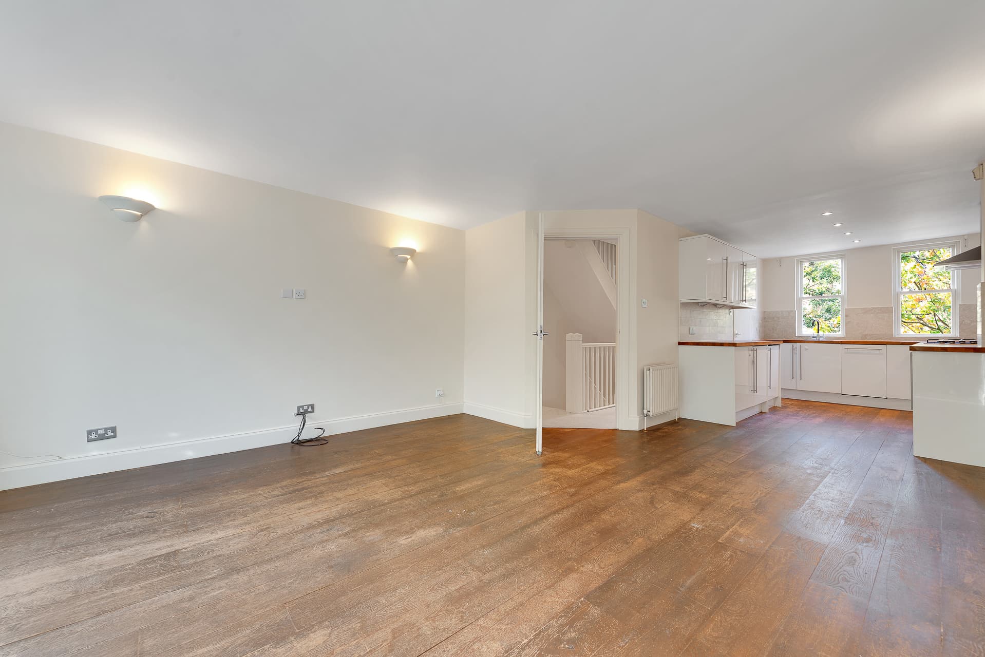 St Pauls Mews, Camden, London, NW1 9TZ