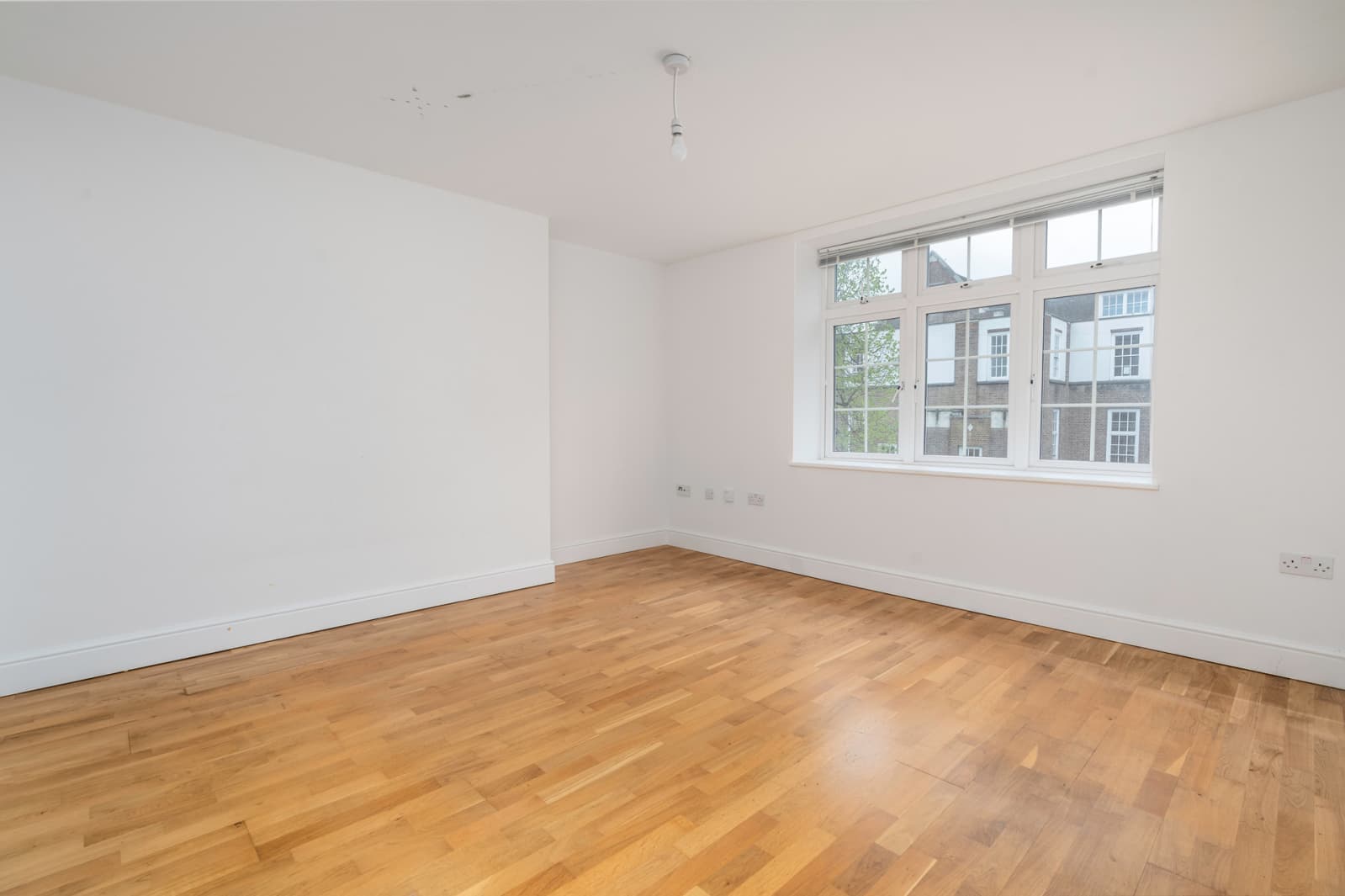 Halton Road, London, N1 2AG