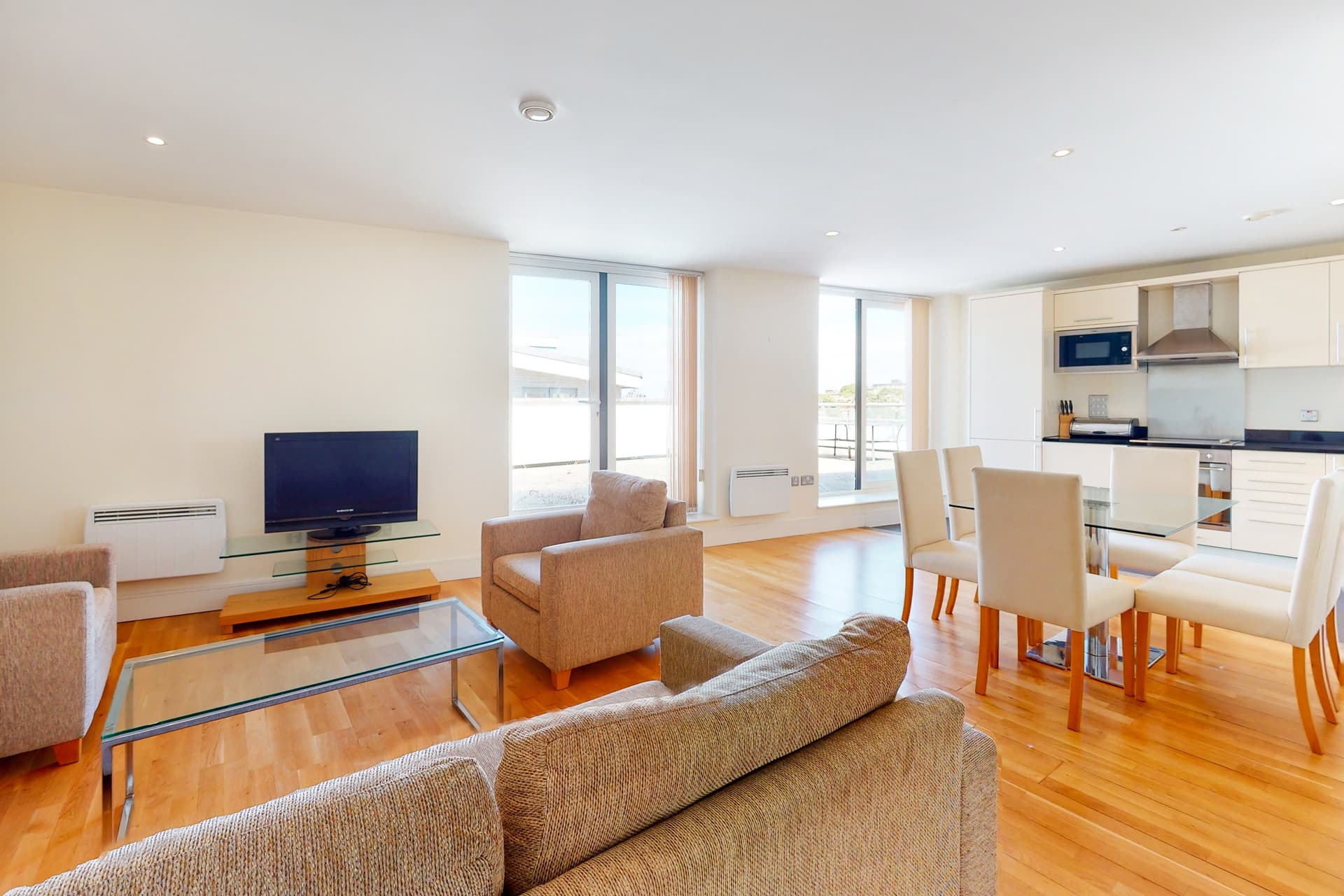 Drayton Park, London, N5 1BF