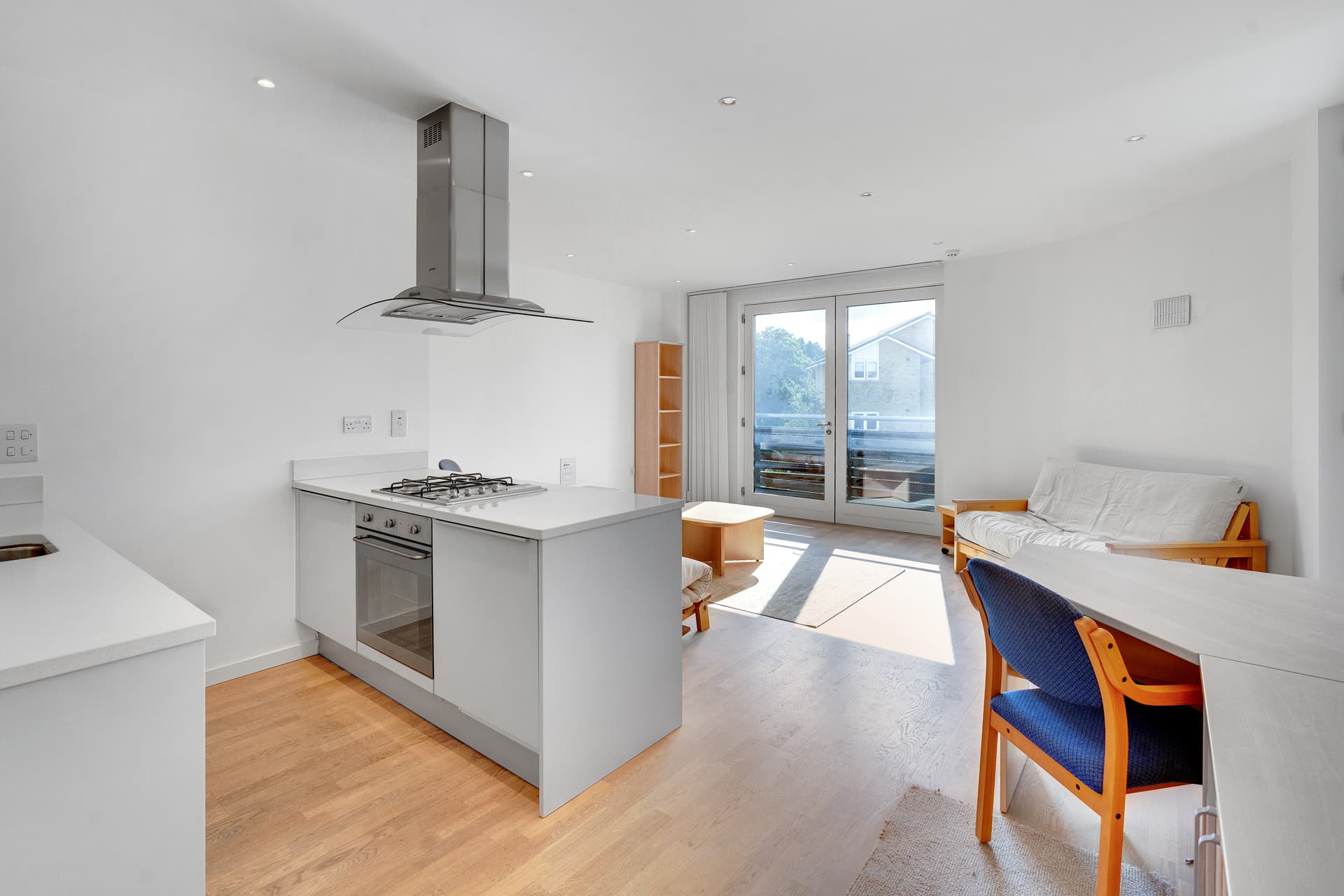 Holloway Road, London, N7 8JW