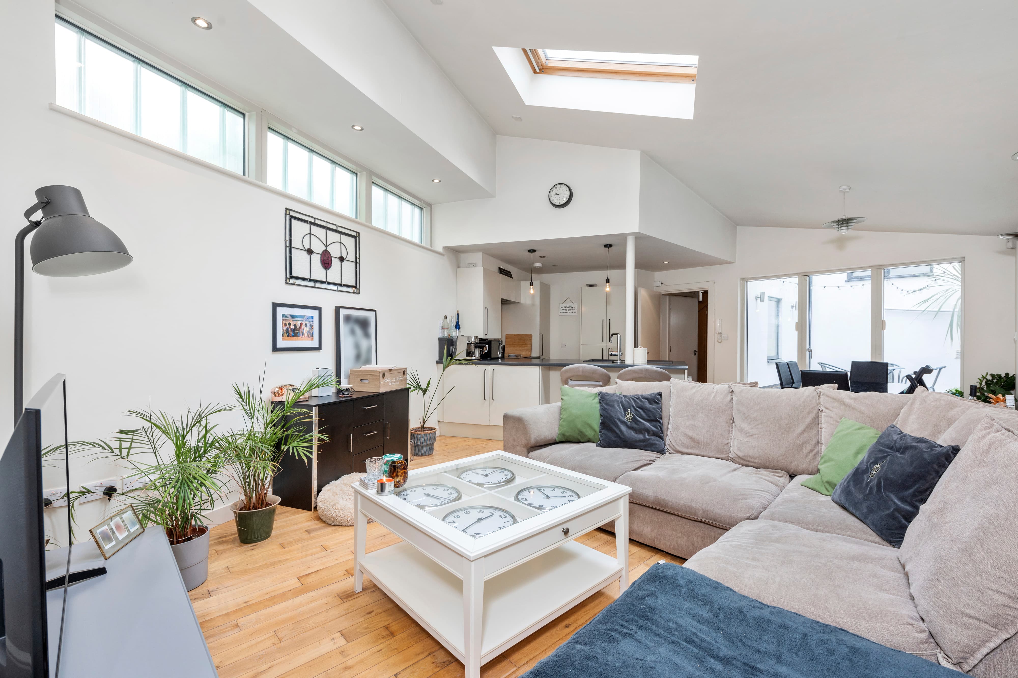 Liverpool Road, London, N1 1LA