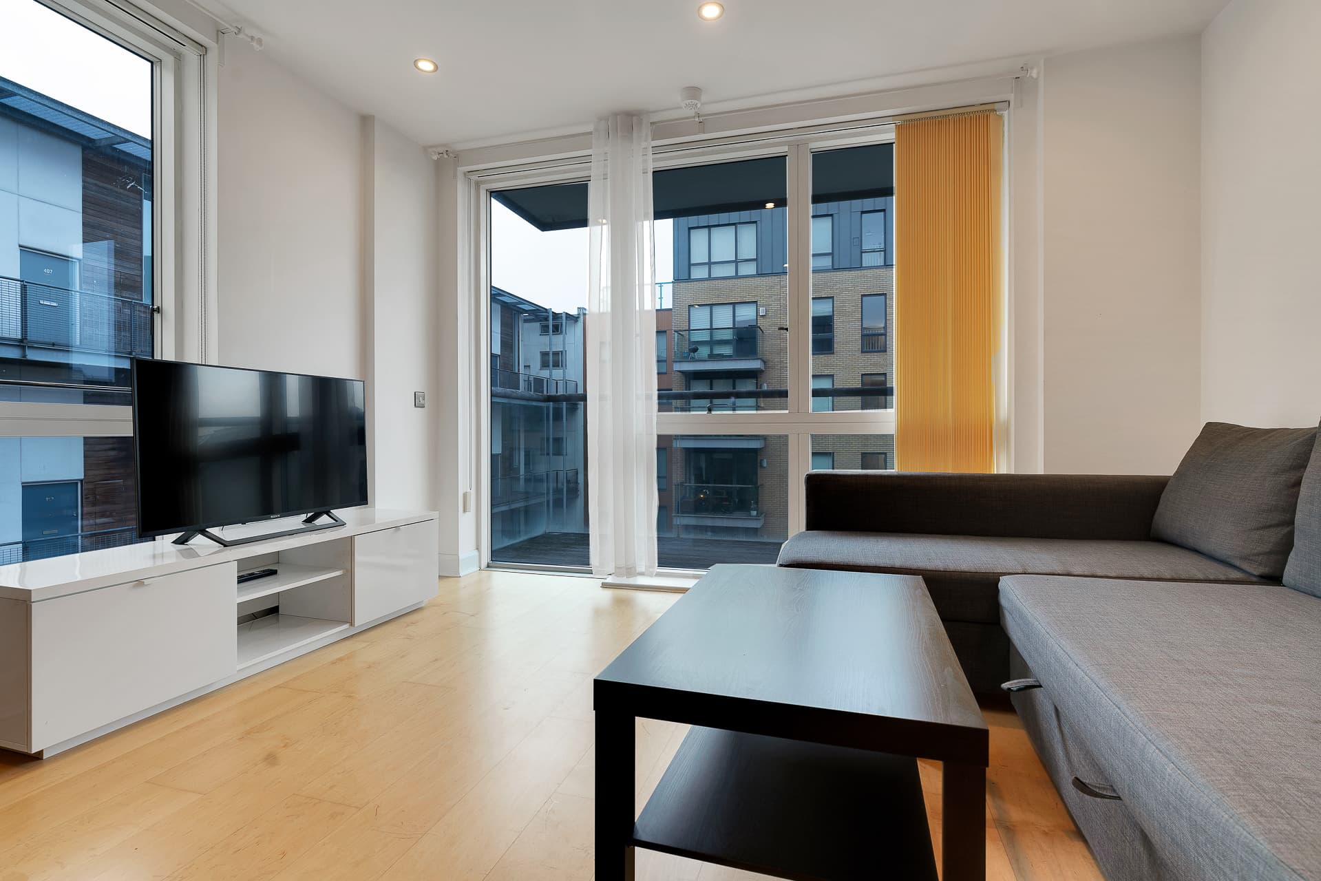 Kingsland Road, Haggerston, London, E8 4EG