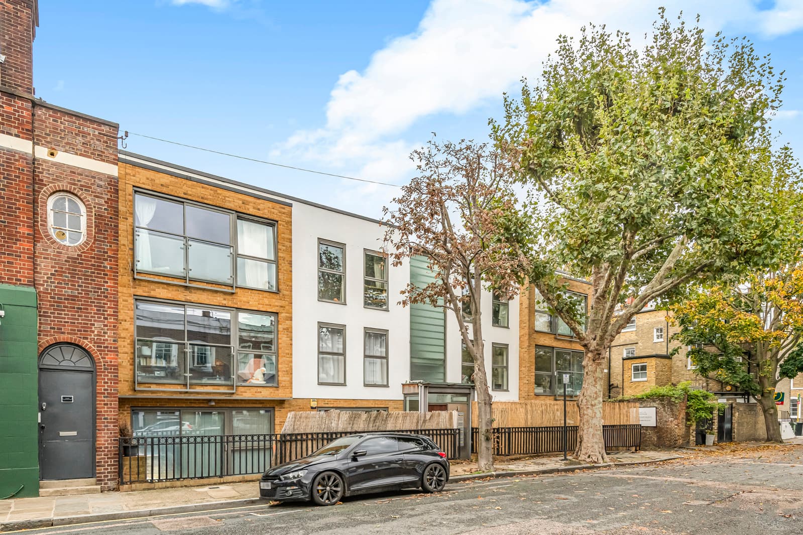 Coleman Fields, London, N1 7AD