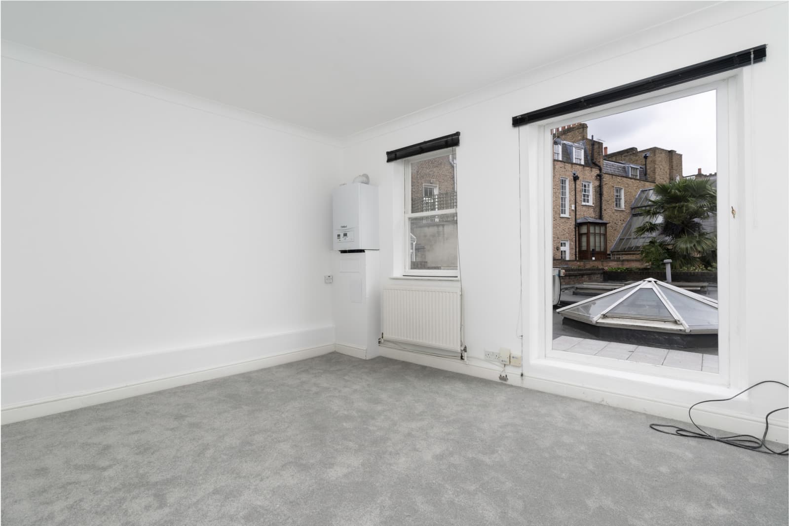 Parkway, London, Camden, NW1 7PP