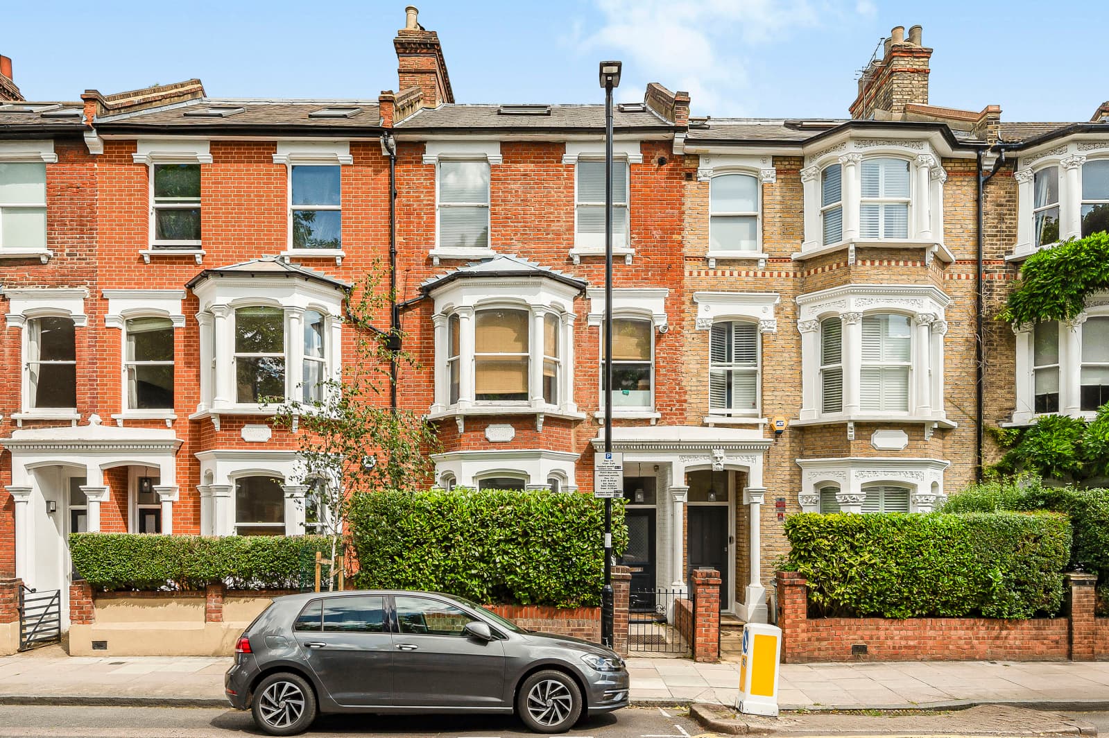 Aubert Park, London, N5 1TU