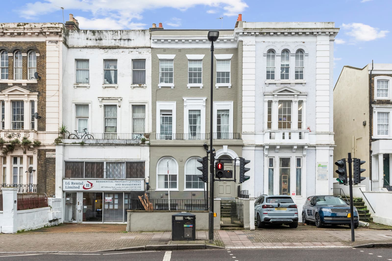 Holloway Road, London, N19 4DD