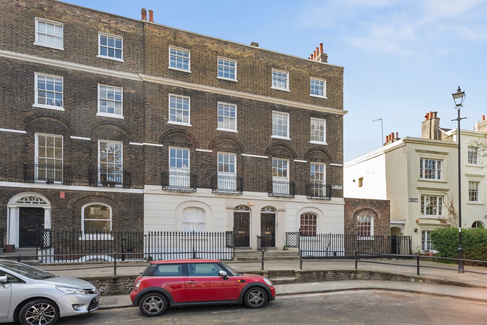 Canonbury Square, Islington, London, N1 2AU