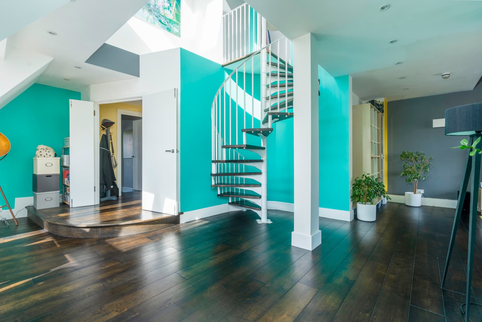 Empire Square, Islington, London, N7 6JN