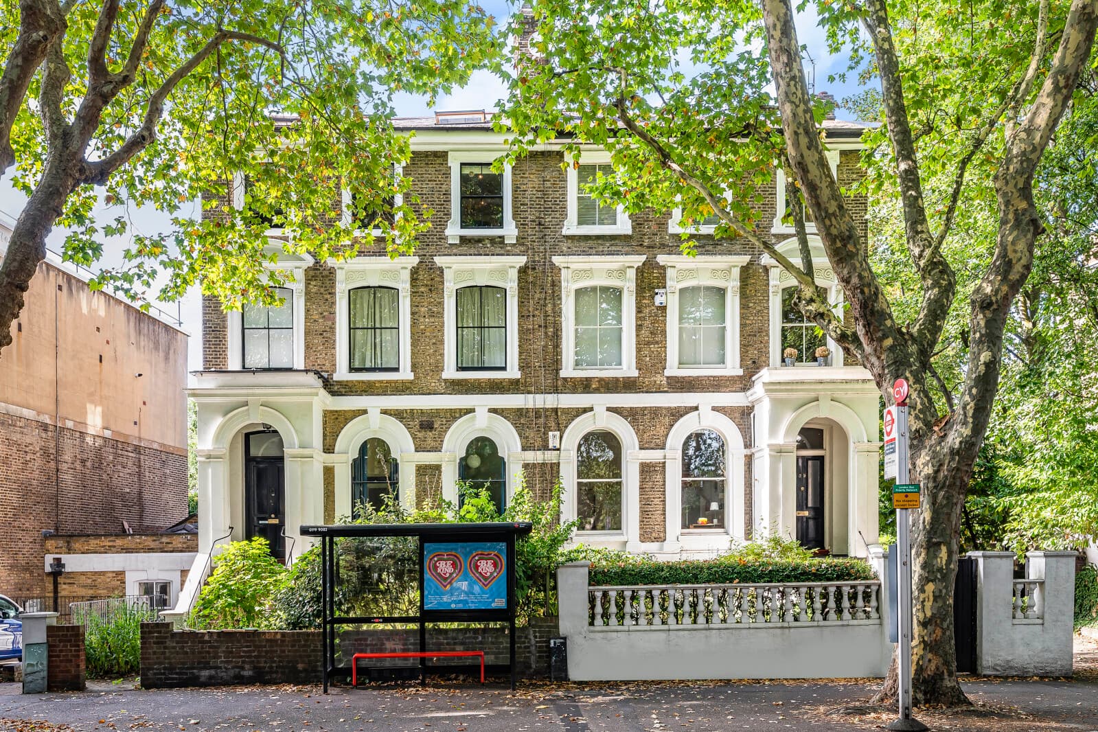 Highbury New Park, London, N5 2EN