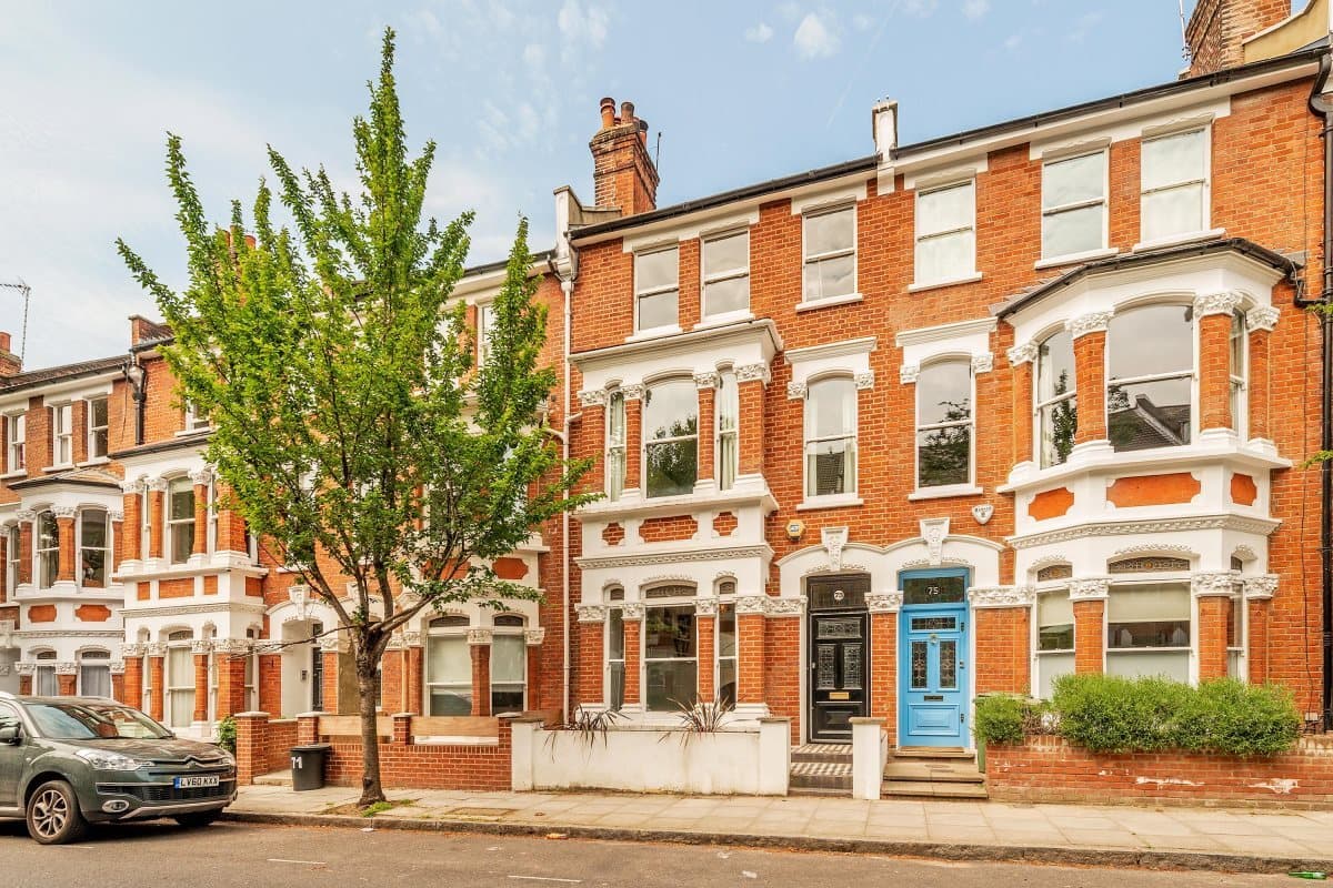 Calabria Road, Highbury, London, N5 1HX