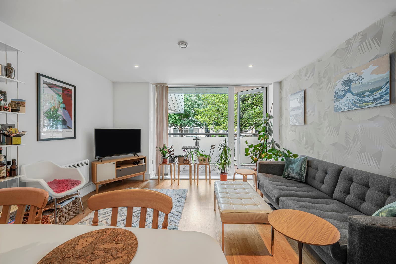 Drayton Park, London, N5 1DS