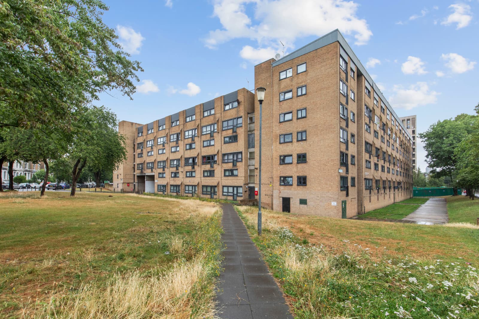 Queens Drive, London, N4 2XD