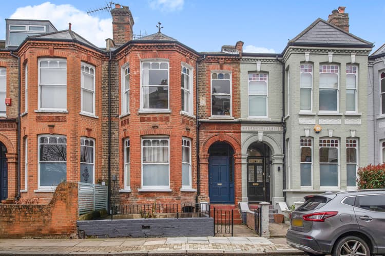 Roseleigh Avenue, London, N5 1SP