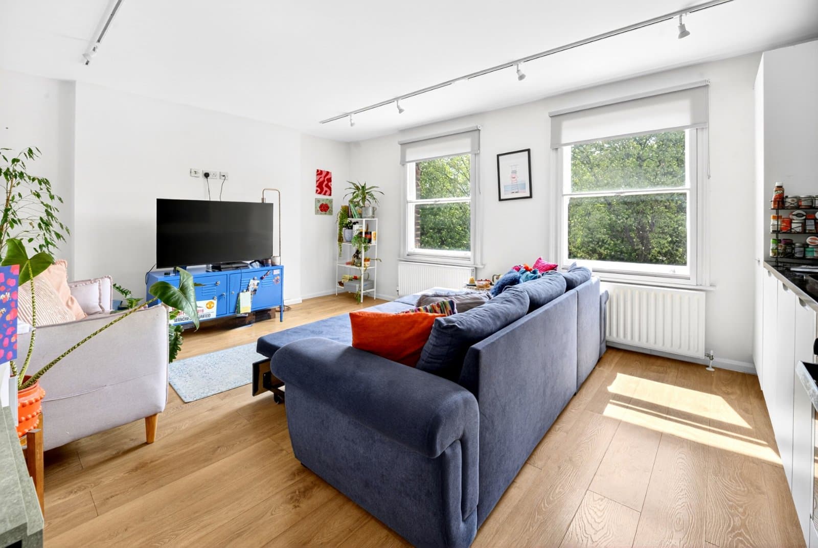 Charlton Road, London, SE3 7EU