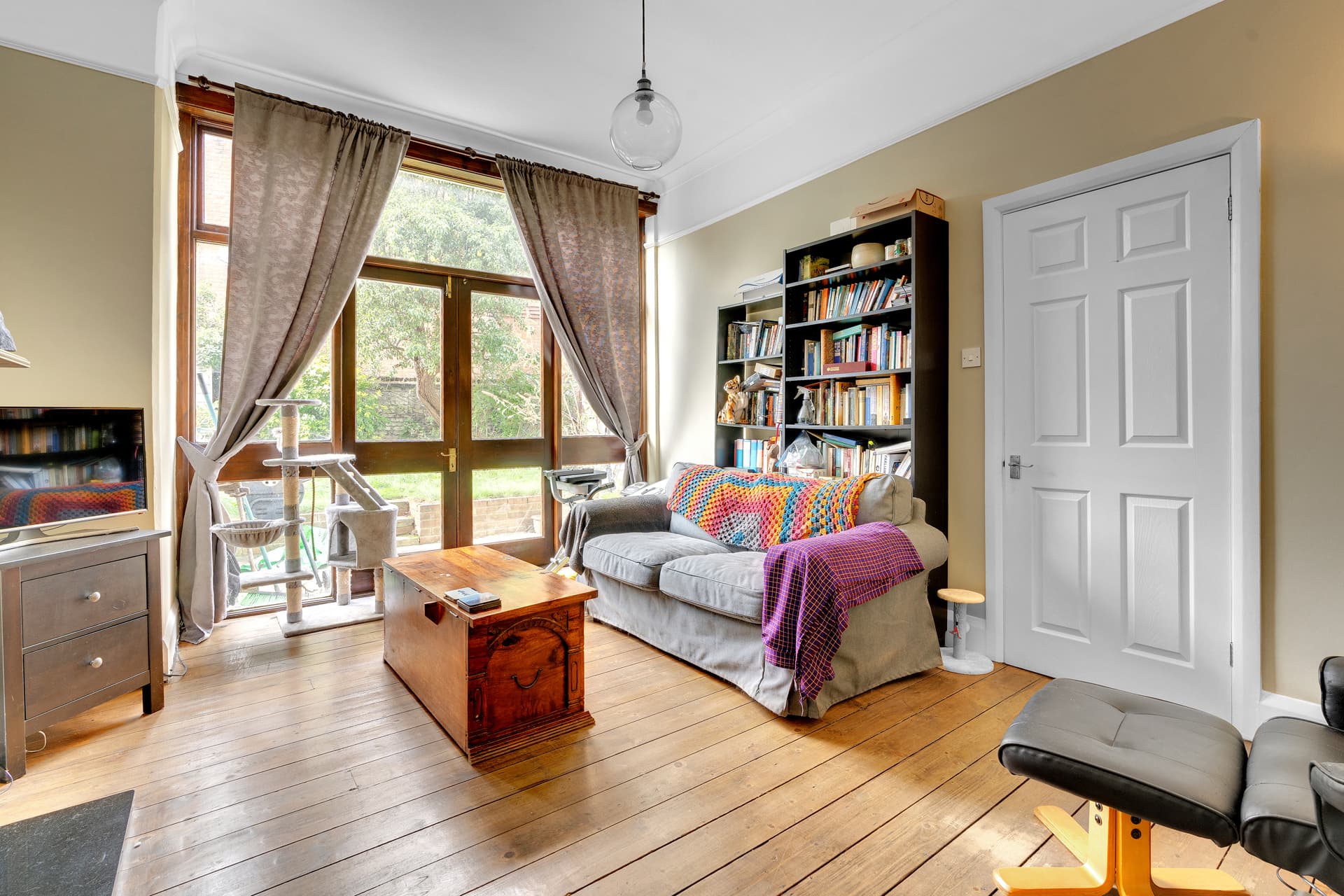 Calabria Road, Highbury, London, N5 1HS