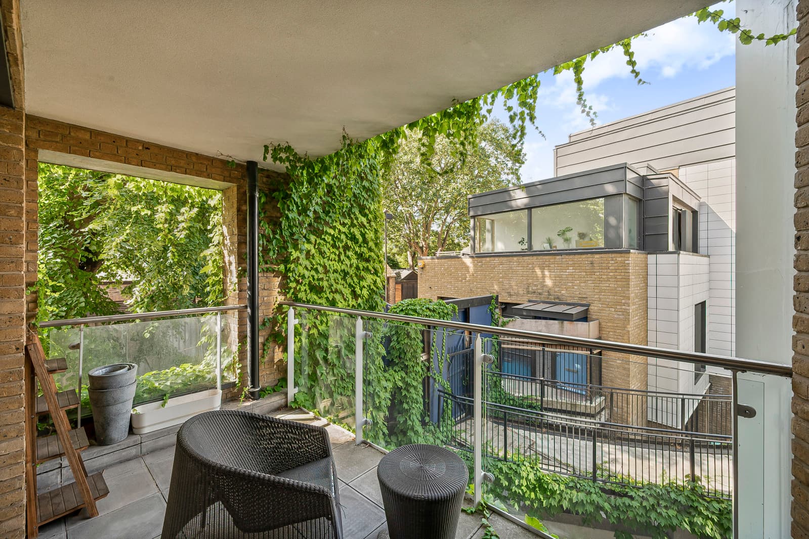Canonbury Road, London, N1 2UH