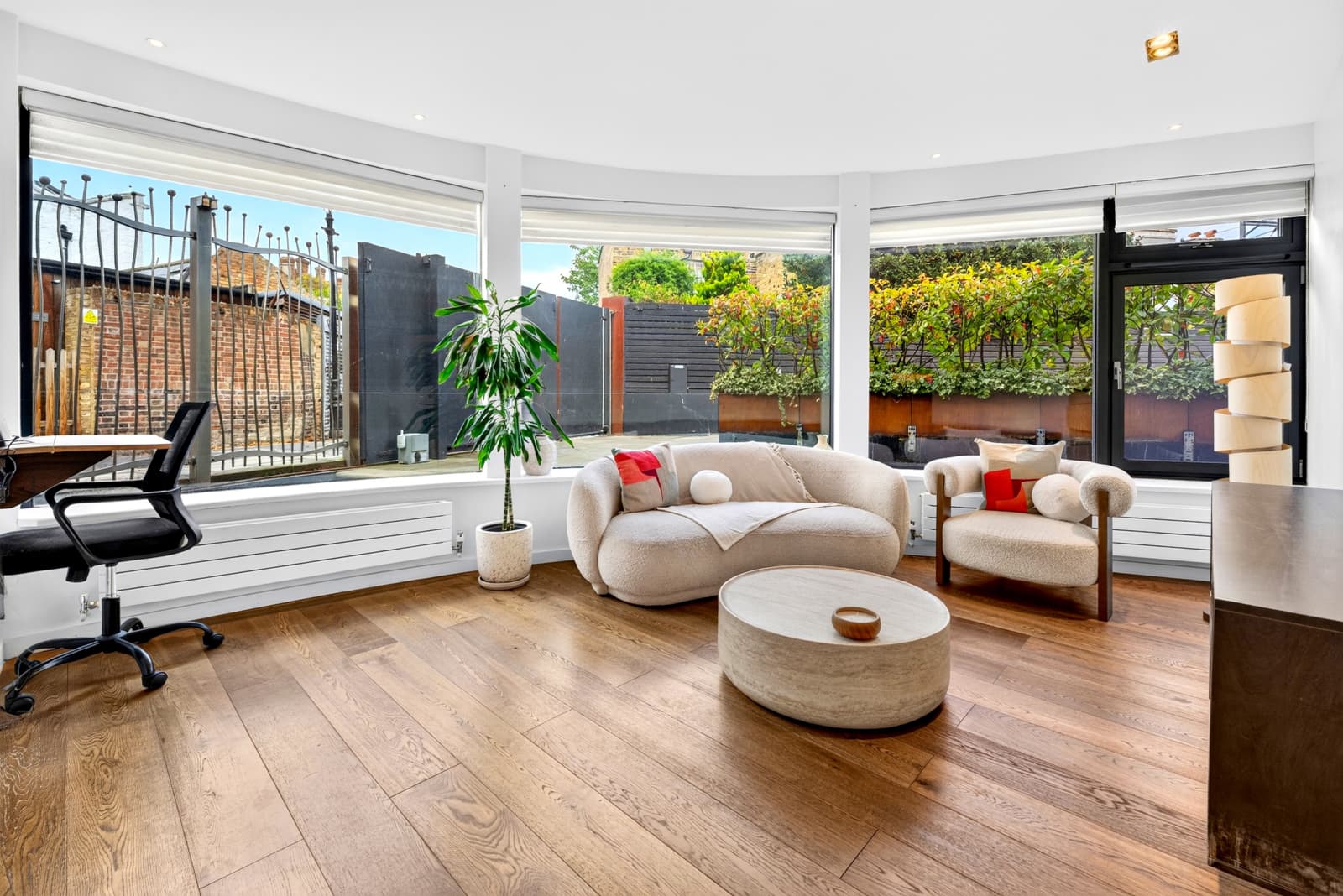 Harmood Grove, London, NW1 8DH